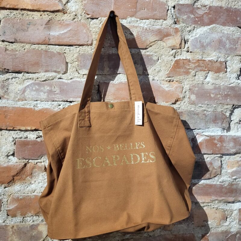 Iso Marcel&Lily kassi